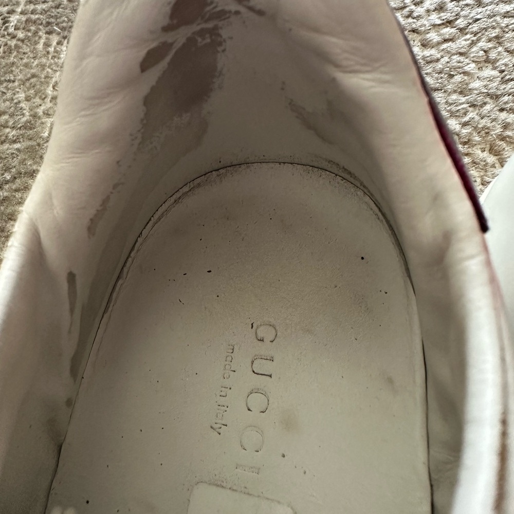 GUCCI Ace Loved sneakers. Gold embroidered letters. 38 great used condition. - Picture 5 of 7